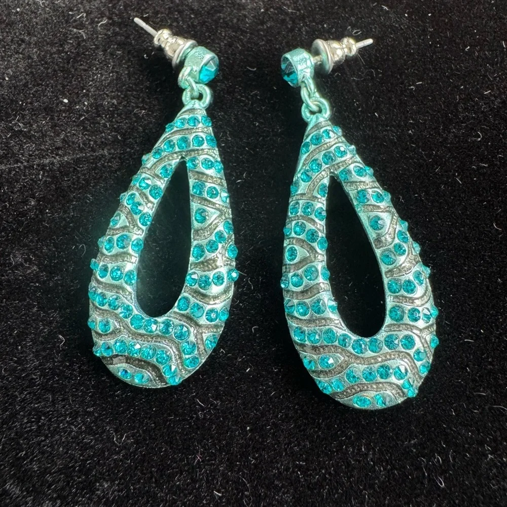 Vintage Teal Open Studded Teardrop Earrings